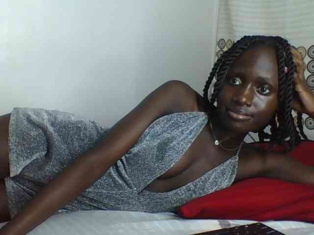cutemona webcam