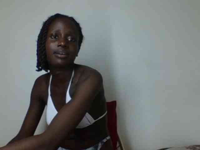 cutemona webcam