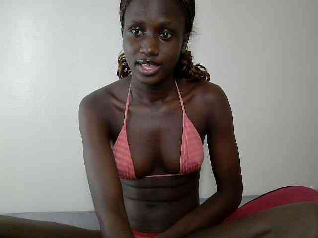 Modelo: cutemona