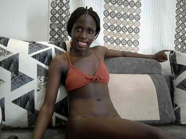 Modelo: cutemona