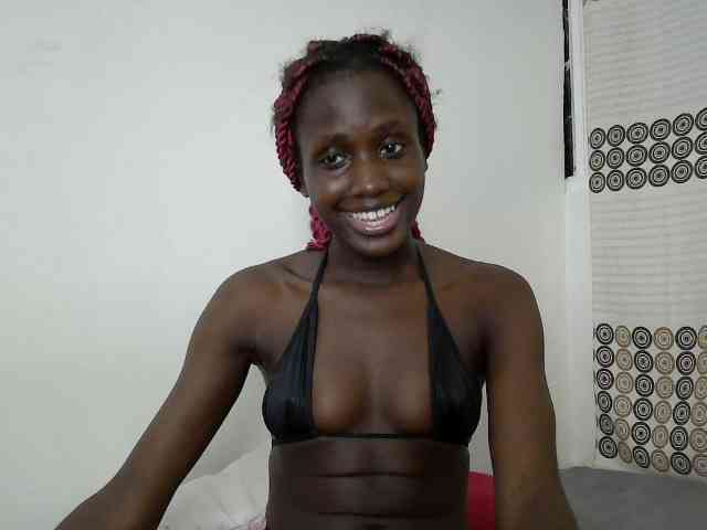 cutemona webcam