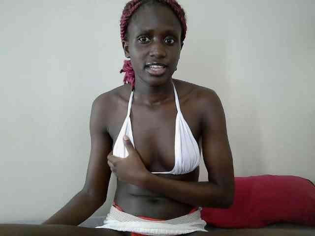 Modelo: cutemona