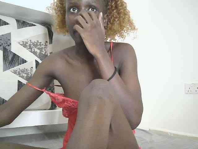 Modelo: cutemona