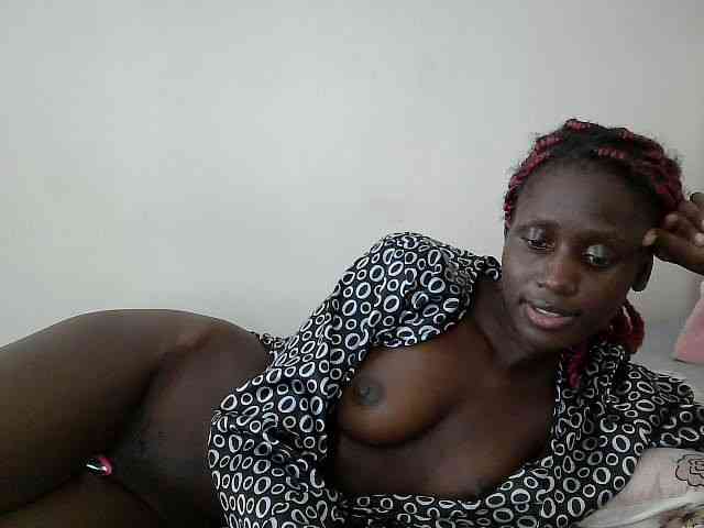 Modelo: cutemona