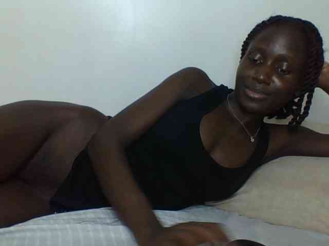 cutemona webcam