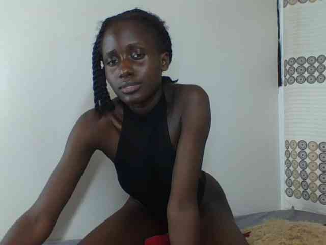cutemona webcam