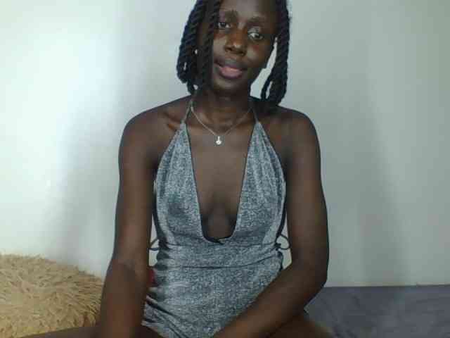 Modelo: cutemona
