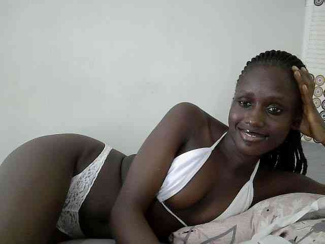 cutemona webcam