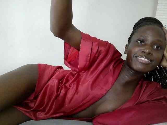 Modelo: cutemona