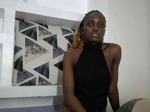 cutemona webcam