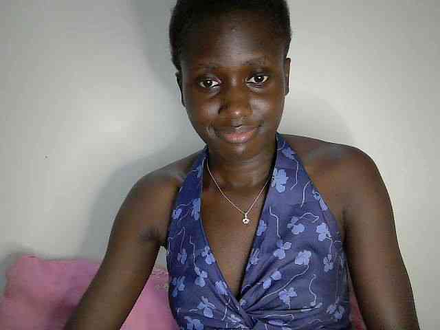 cutemona webcam