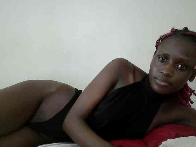 cutemona webcam