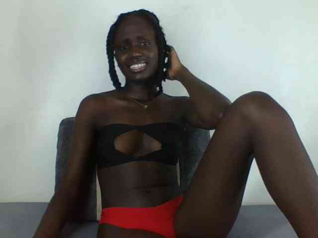 Modelo: cutemona