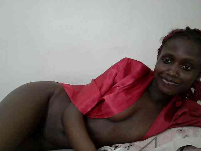 cutemona webcam