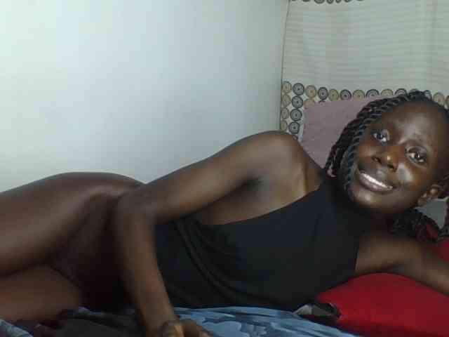 cutemona webcam