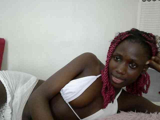 Modelo: cutemona