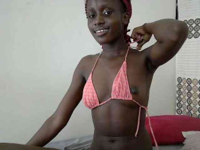 Modelo: cutemona