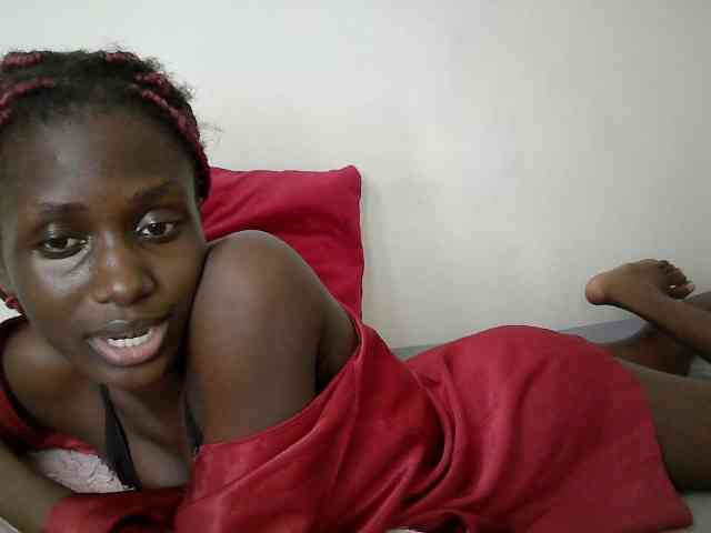 Modelo: cutemona