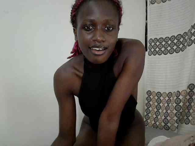 Modelo: cutemona