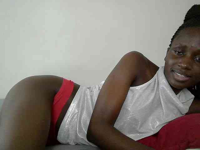 Modelo: cutemona