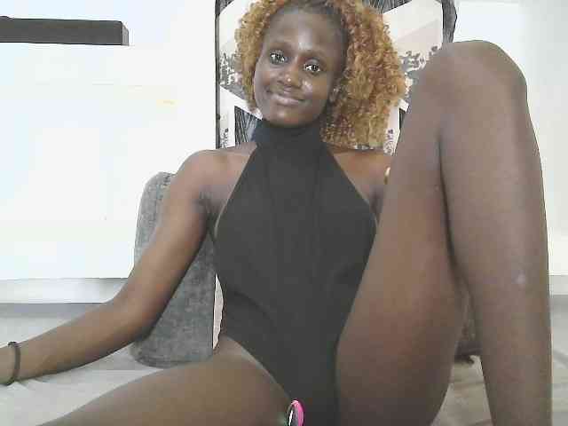 Modelo: cutemona