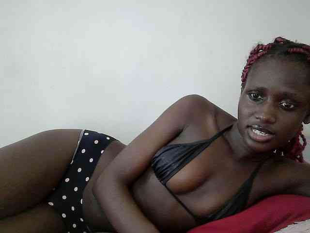 Modelo: cutemona