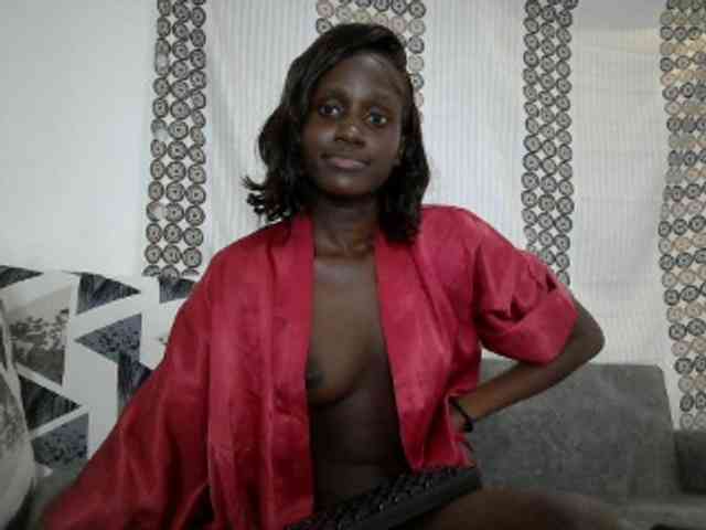 Modelo: cutemona
