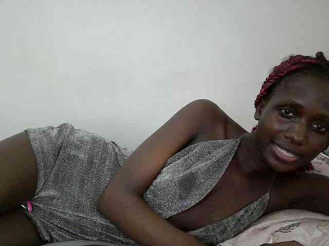 cutemona webcam
