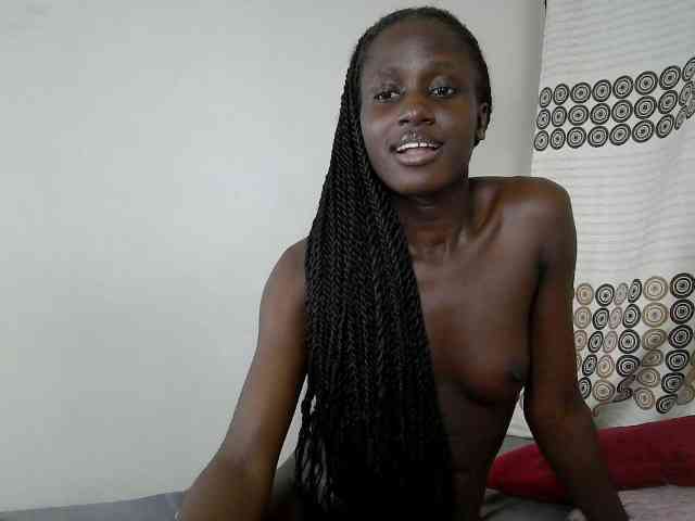 cutemona webcam