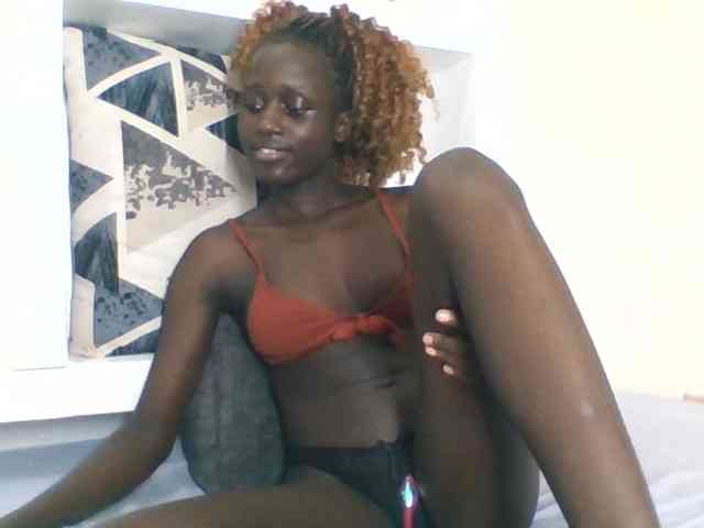 Modelo: cutemona