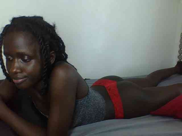 cutemona webcam