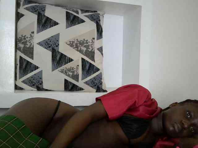 cutemona webcam
