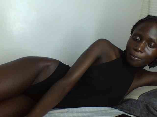 cutemona webcam