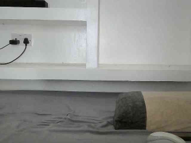 cutemona webcam