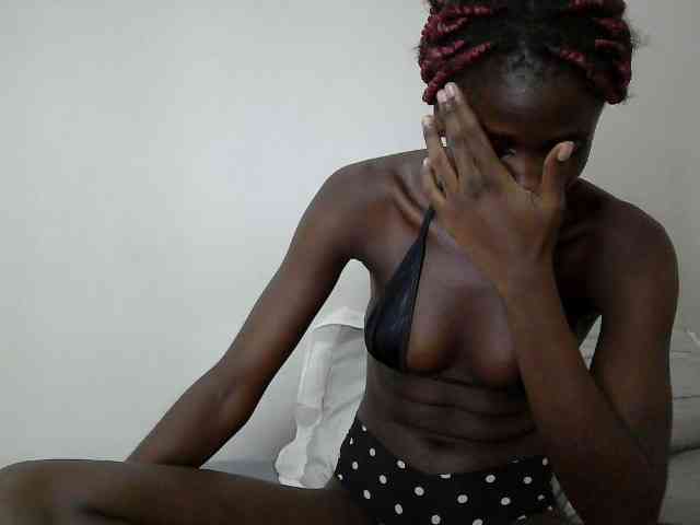 cutemona webcam