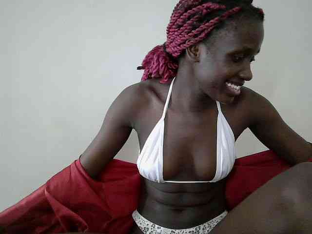 Modelo: cutemona
