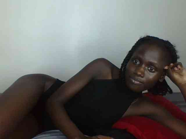 Model: cutemona