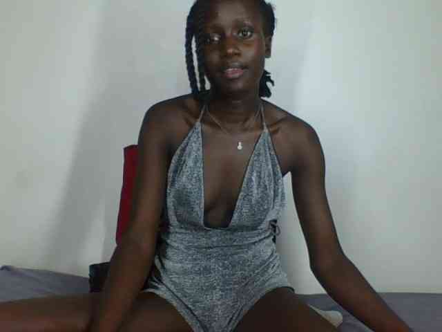 Modelo: cutemona