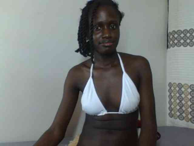 Modelo: cutemona