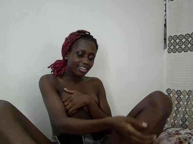 Modelo: cutemona