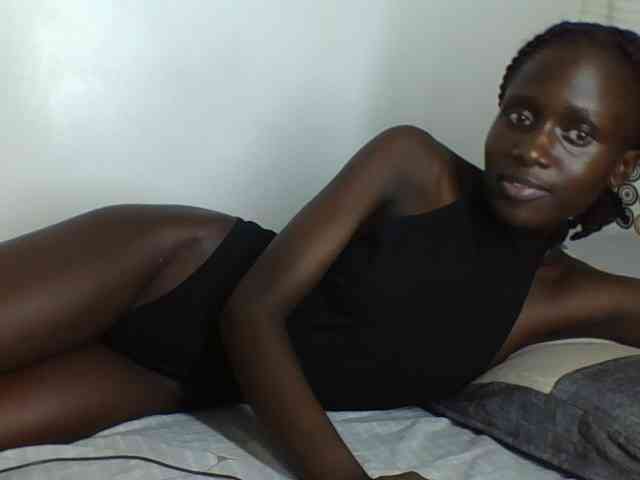 Modelo: cutemona