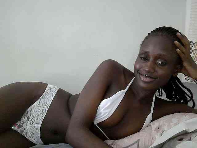 Model: cutemona