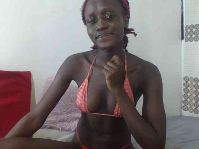 Modelo: cutemona