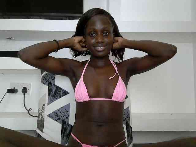 Modelo: cutemona