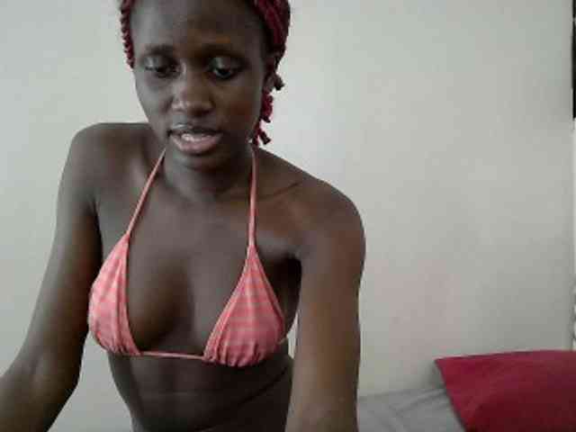 Modelo: cutemona