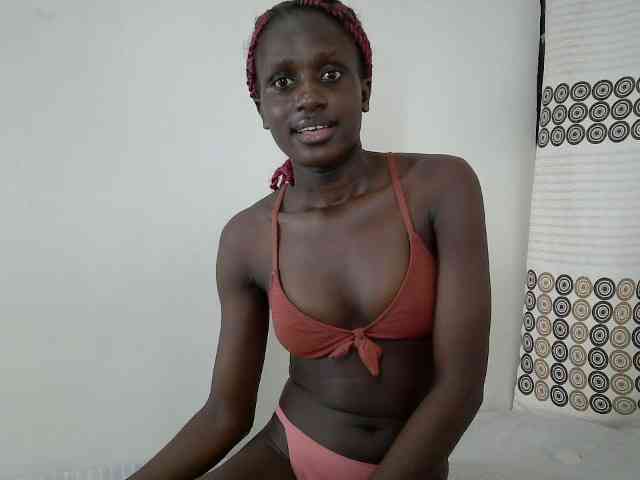 Modelo: cutemona