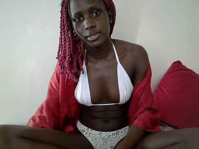 Modelo: cutemona
