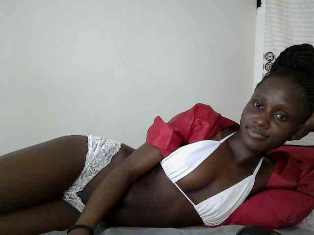 cutemona webcam