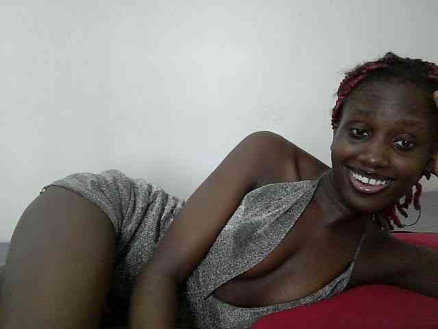 cutemona webcam