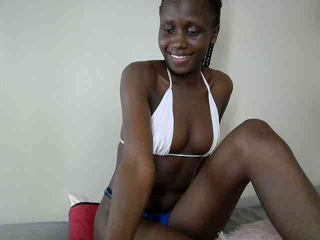 cutemona webcam